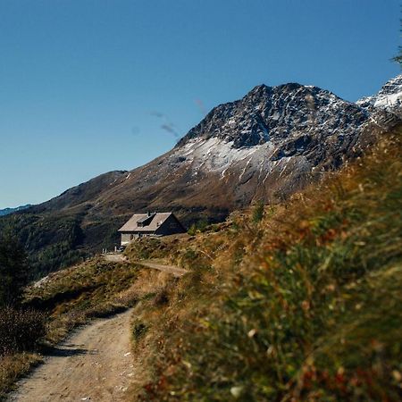 Casa Alpina Belvedere Poschiavo Exterior photo